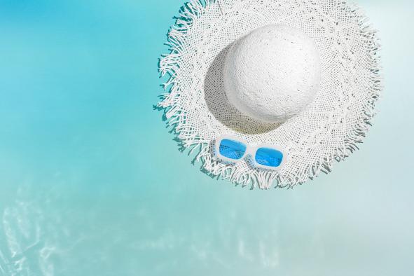 夏季清凉场景展示水晶凉感材料应用